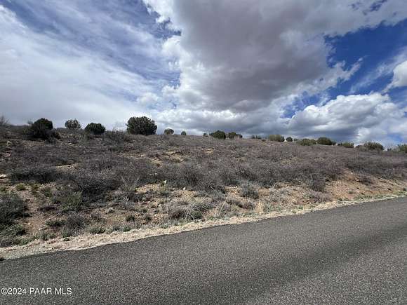 2.08 Acres of Residential Land for Sale in Dewey-Humboldt, Arizona