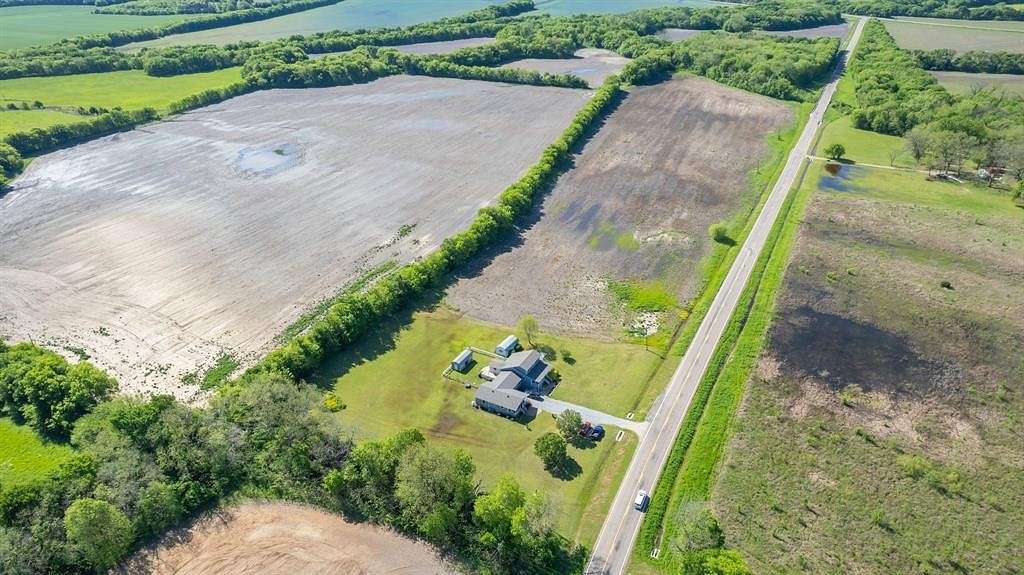15.3 Acres of Land for Sale in Bonham, Texas