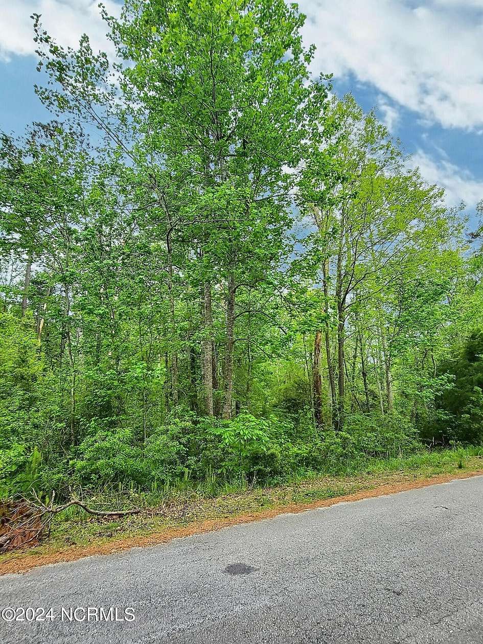 2.45 Acres of Residential Land for Sale in Havelock, North Carolina