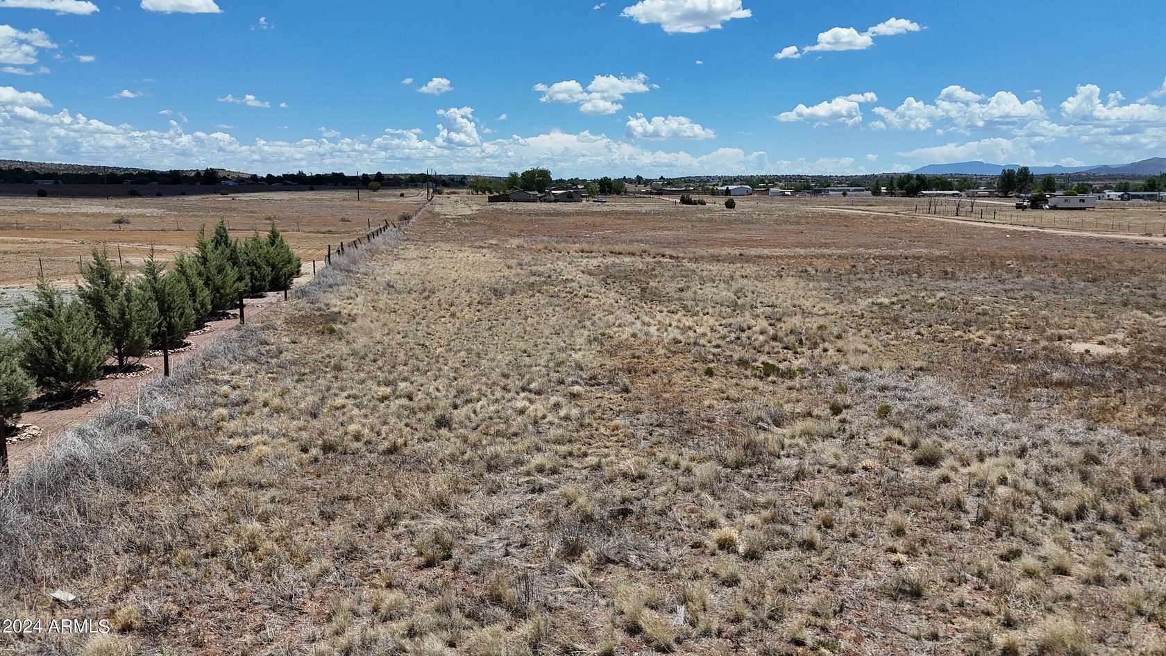 2 Acres of Land for Sale in Paulden, Arizona