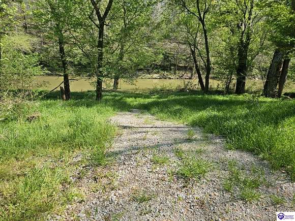 16.3 Acres of Recreational Land for Sale in Magnolia, Kentucky