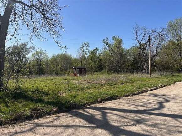 1.7 Acres of Residential Land for Sale in Blue Mound, Kansas