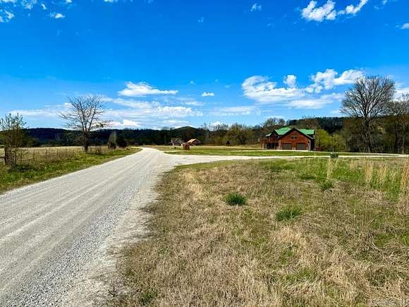 1 Acre of Residential Land for Sale in Calico Rock, Arkansas