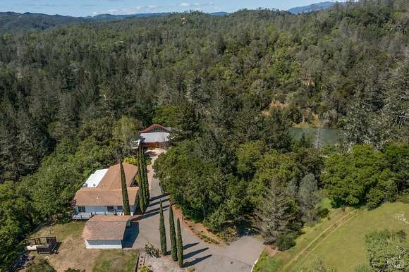 47.5 Acres of Land with Home for Sale in Geyserville, California