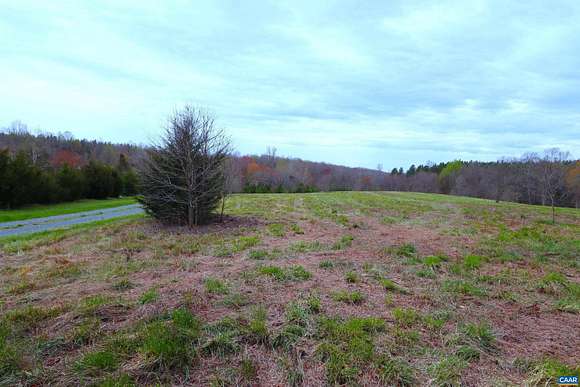 10.1 Acres of Land for Sale in Scottsville, Virginia