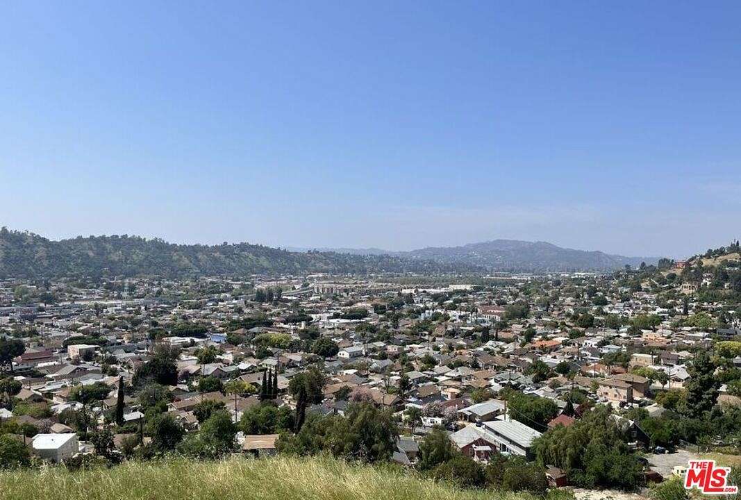 0.22 Acres of Residential Land for Sale in Los Angeles, California