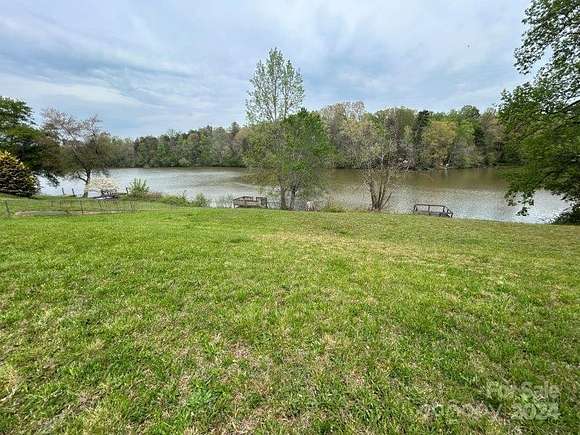 1 Acre of Residential Land for Sale in Granite Falls, North Carolina
