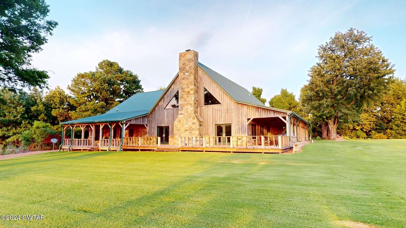 357 Acres of Recreational Land with Home for Sale in Obion, Tennessee