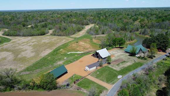 357 Acres of Recreational Land with Home for Sale in Obion, Tennessee