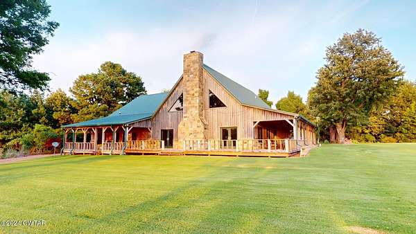 357 Acres of Recreational Land with Home for Sale in Obion, Tennessee