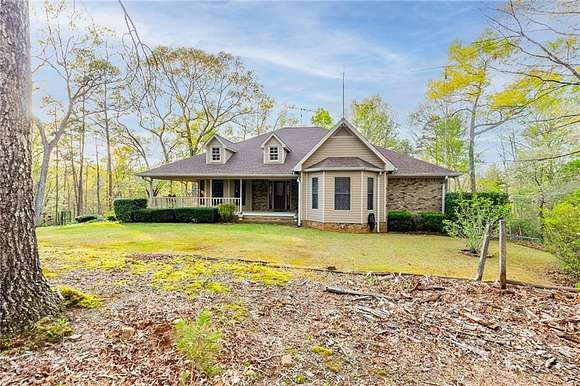 6 Acres of Residential Land with Home for Sale in Clarkesville, Georgia
