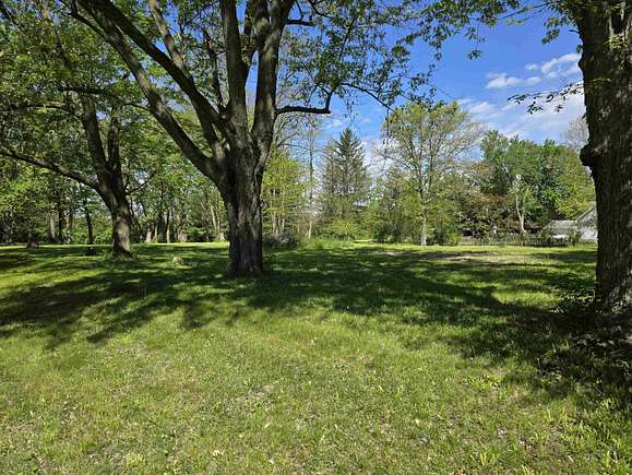 1.2 Acres of Residential Land for Sale in Rockford, Illinois