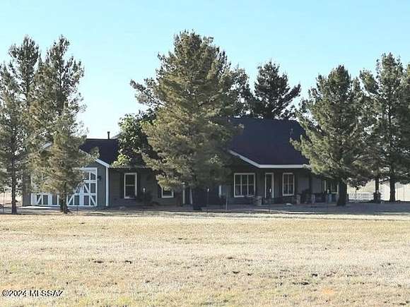 19.1 Acres of Land with Home for Sale in Sonoita, Arizona