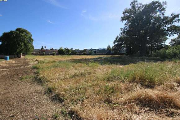 Residential Land for Sale in Pleasanton, California