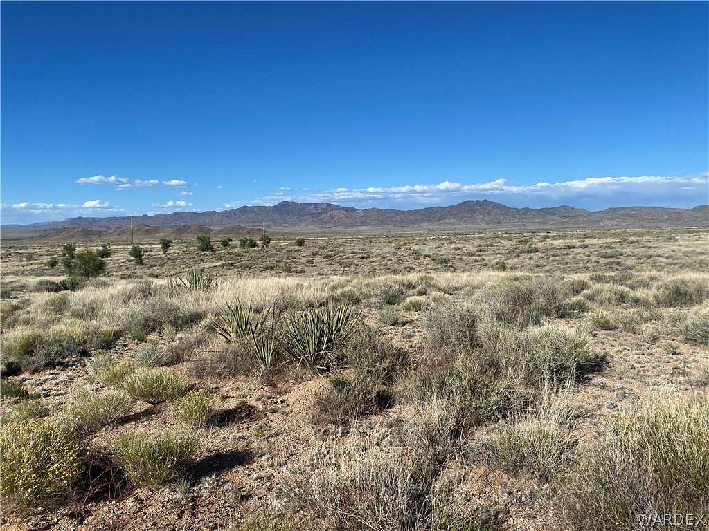10 Acres of Land for Sale in Kingman, Arizona
