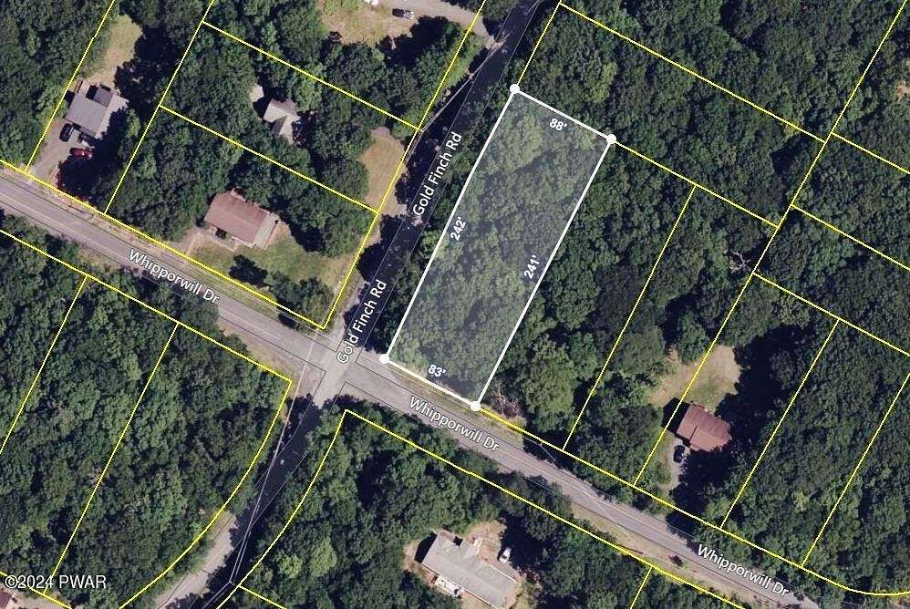 0.44 Acres of Residential Land for Sale in Bushkill, Pennsylvania