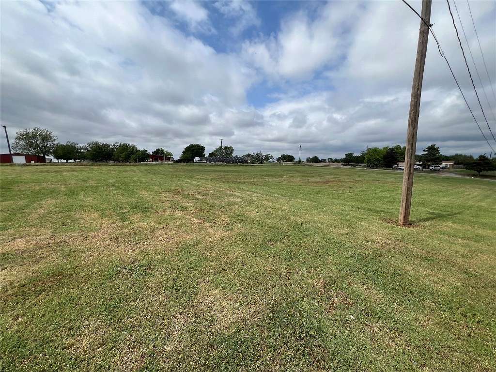 1.2 Acres of Residential Land for Sale in Cordell, Oklahoma