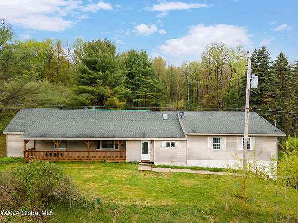 5.1 Acres of Residential Land with Home for Sale in Ephratah, New York