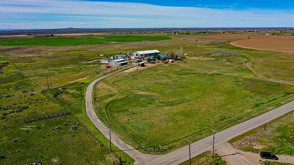 40 Acres of Agricultural Land with Home for Sale in Shoshone, Idaho