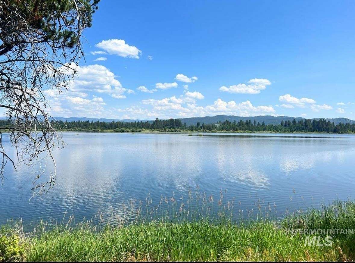 1.01 Acres of Residential Land for Sale in Donnelly, Idaho