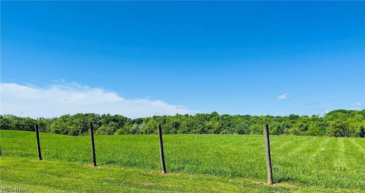 5 Acres of Land for Sale in Zanesville, Ohio