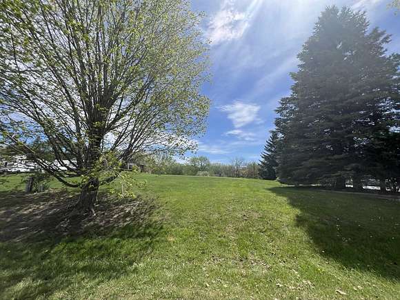 1 Acre of Residential Land for Sale in Ingleside, Illinois