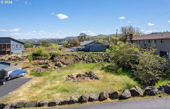 0.26 Acres of Residential Land for Sale in The Dalles, Oregon