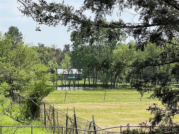 16.793 Acres of Land with Home for Sale in Scurry, Texas