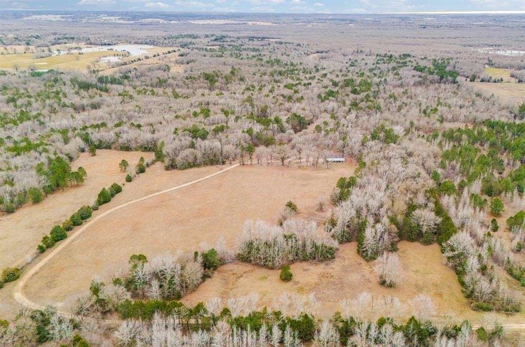 49.6 Acres of Land with Home for Sale in Mineola, Texas