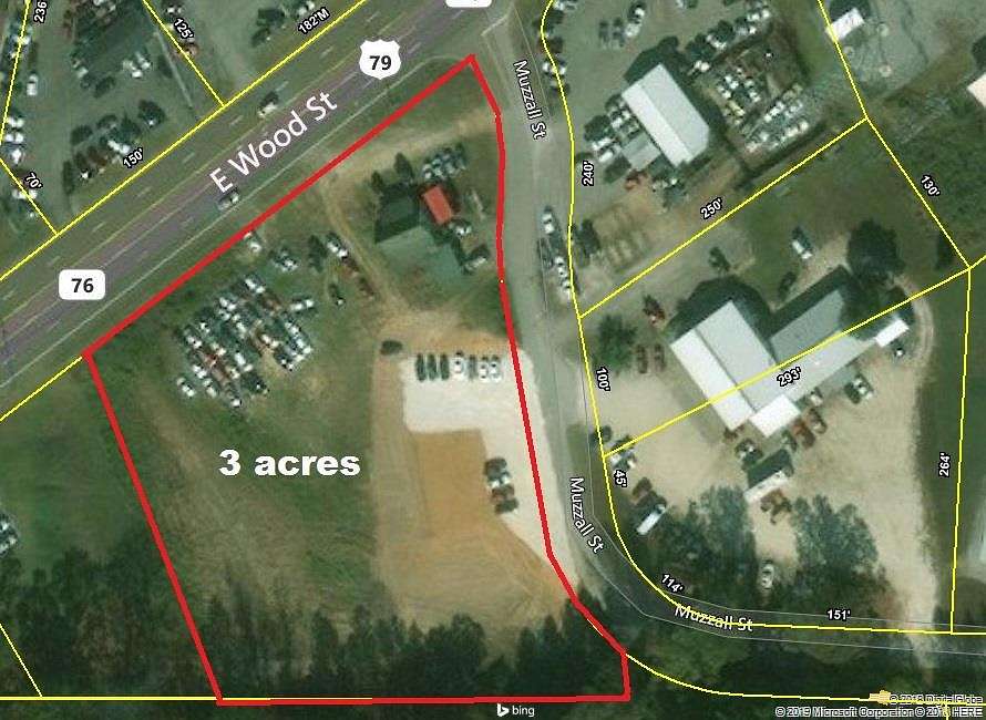 3 Acres of Mixed-Use Land for Sale in Paris, Tennessee