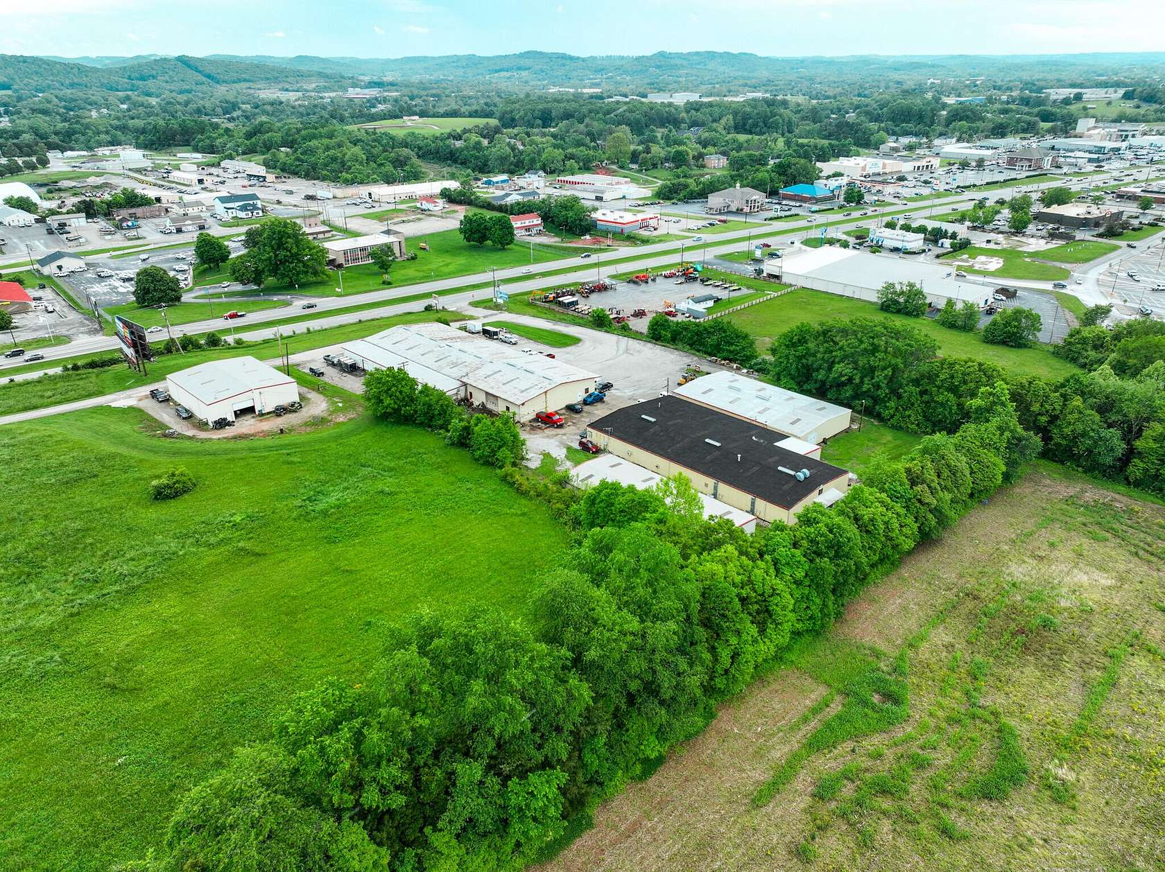 9 Acres of Commercial Land for Sale in Somerset, Kentucky