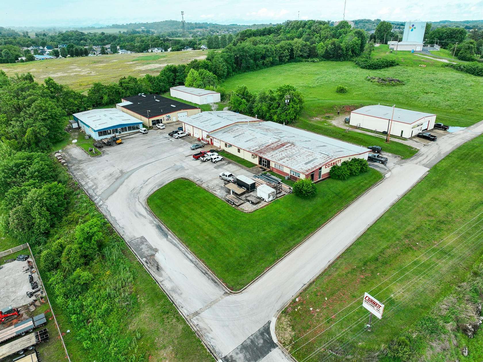 9 Acres of Improved Commercial Land for Sale in Somerset, Kentucky