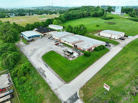 9 Acres of Improved Commercial Land for Sale in Somerset, Kentucky