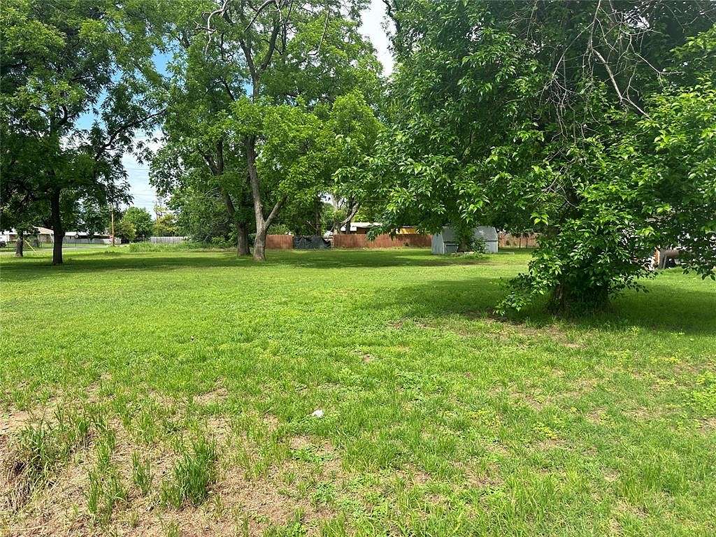 0.161 Acres of Residential Land for Sale in Pauls Valley, Oklahoma