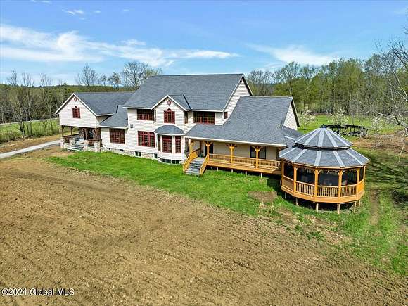 15 Acres of Land with Home for Sale in Galway, New York