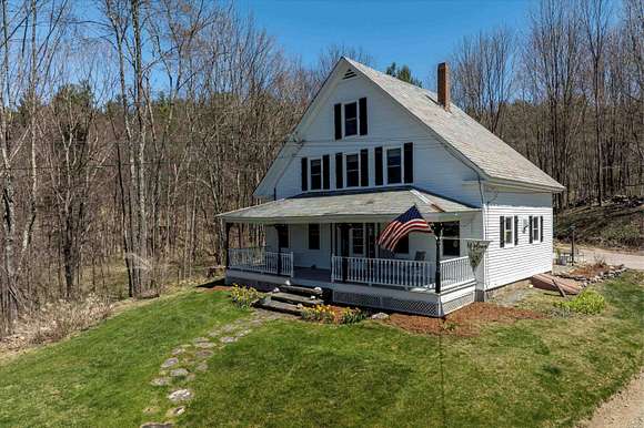 5.1 Acres of Residential Land with Home for Sale in Townshend, Vermont
