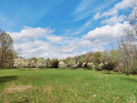 39 Acres of Land for Sale in Red Hook, New York