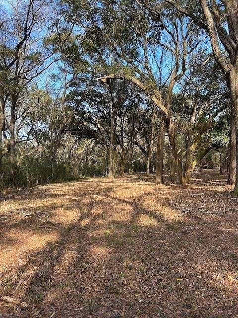 1.5 Acres of Residential Land for Sale in Edisto Island, South Carolina
