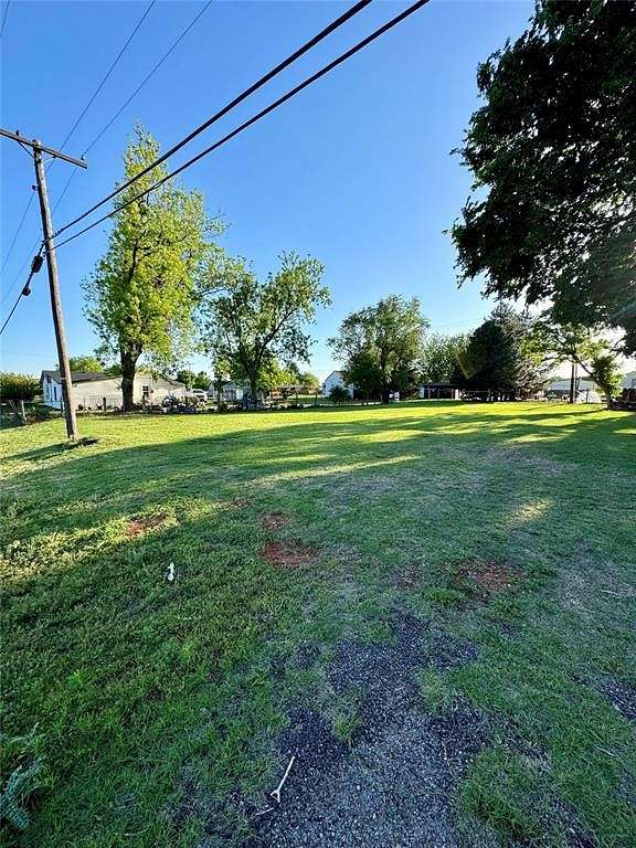 0.276 Acres of Residential Land for Sale in Canute, Oklahoma