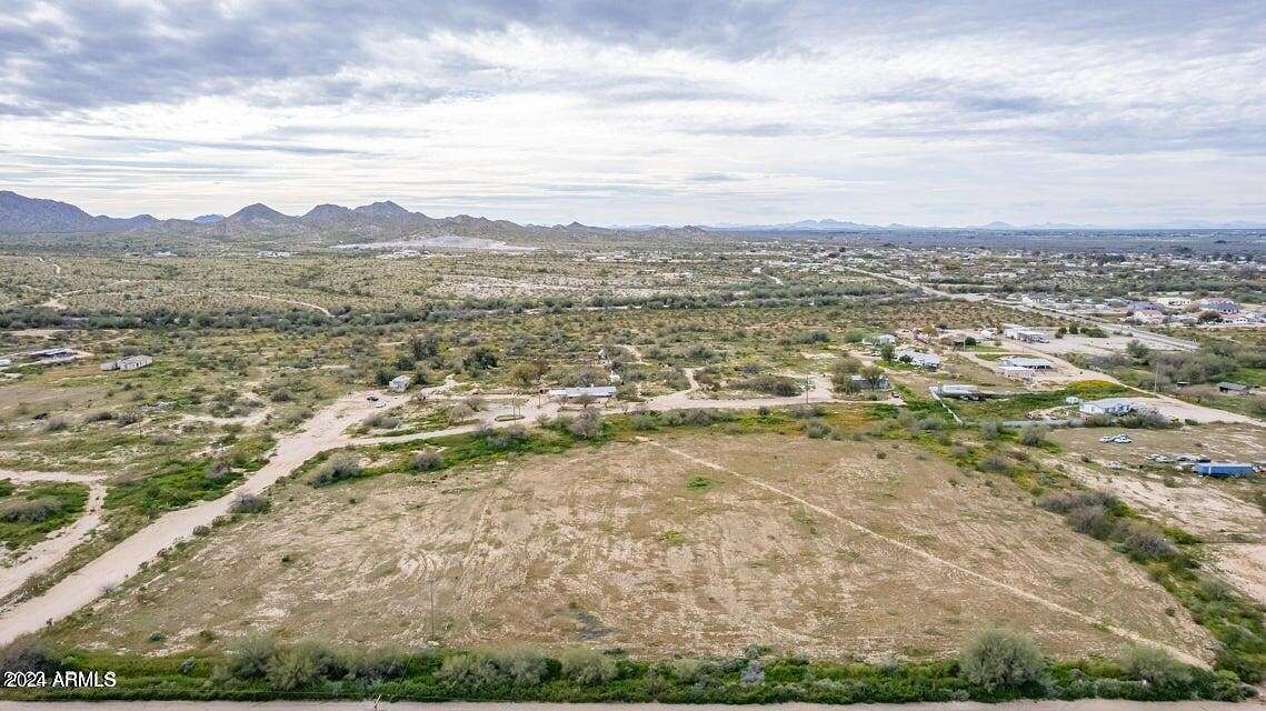 11.1 Acres of Land for Sale in Buckeye, Arizona