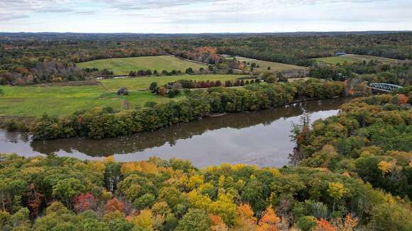 4.09 Acres of Residential Land for Sale in Dresden Town, Maine