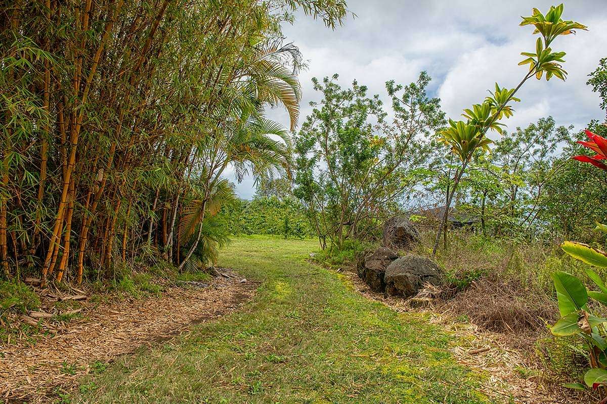5 Acres of Land for Sale in Holualoa, Hawaii