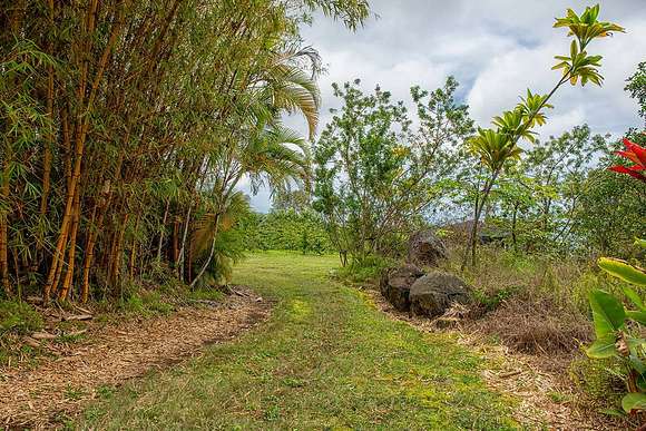 5 Acres of Land for Sale in Holualoa, Hawaii