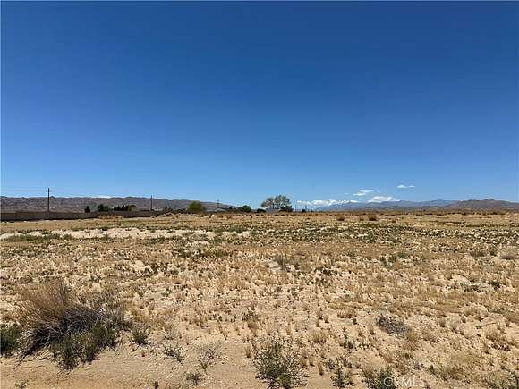 2.5 Acres of Residential Land for Sale in Joshua Tree, California