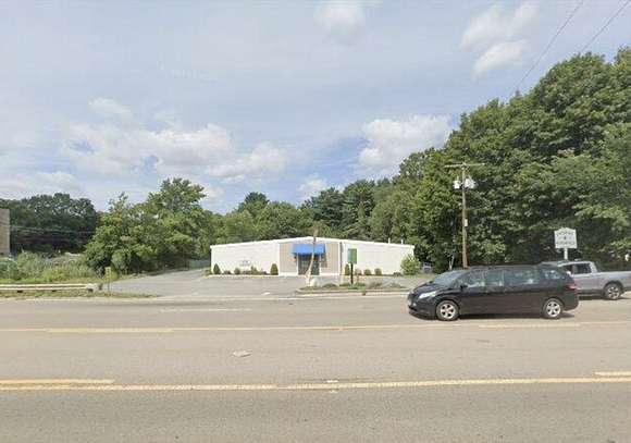 2.6 Acres of Improved Commercial Land for Sale in Pembroke, Massachusetts