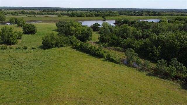 59.7 Acres of Agricultural Land with Home for Sale in Davis, Oklahoma