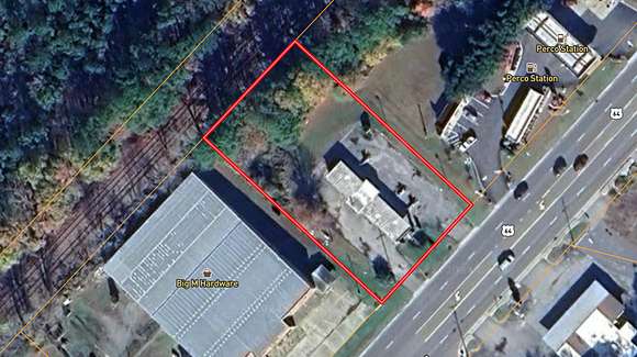 0.93 Acres of Improved Commercial Land for Sale in Plymouth, North Carolina