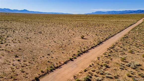 5 Acres of Residential Land for Sale in Kingman, Arizona