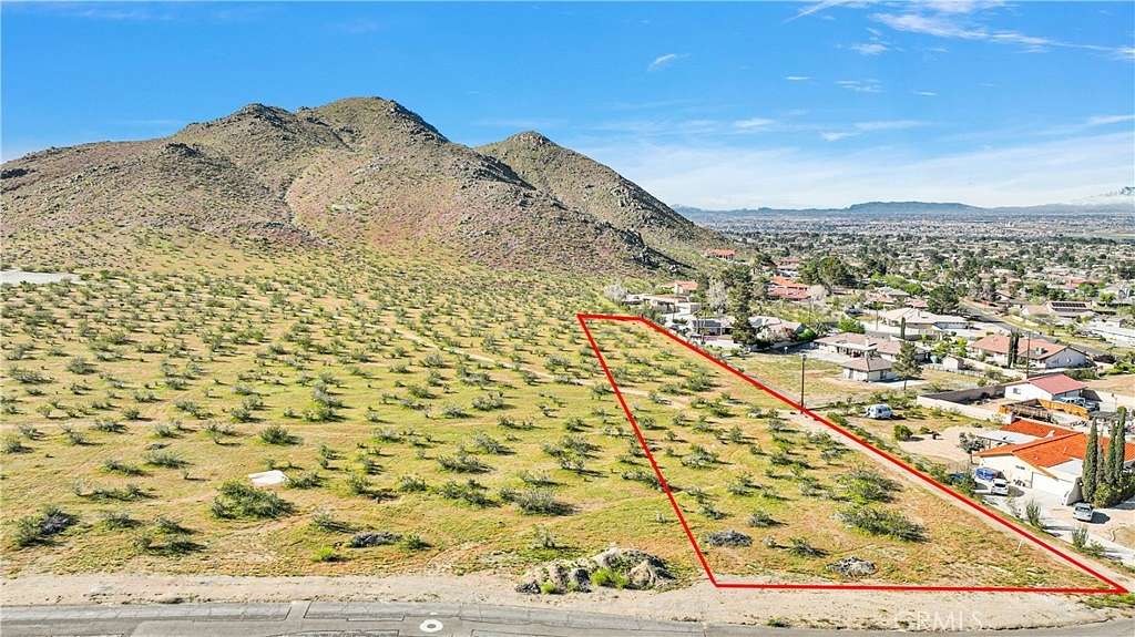 1.61 Acres of Residential Land for Sale in Apple Valley, California