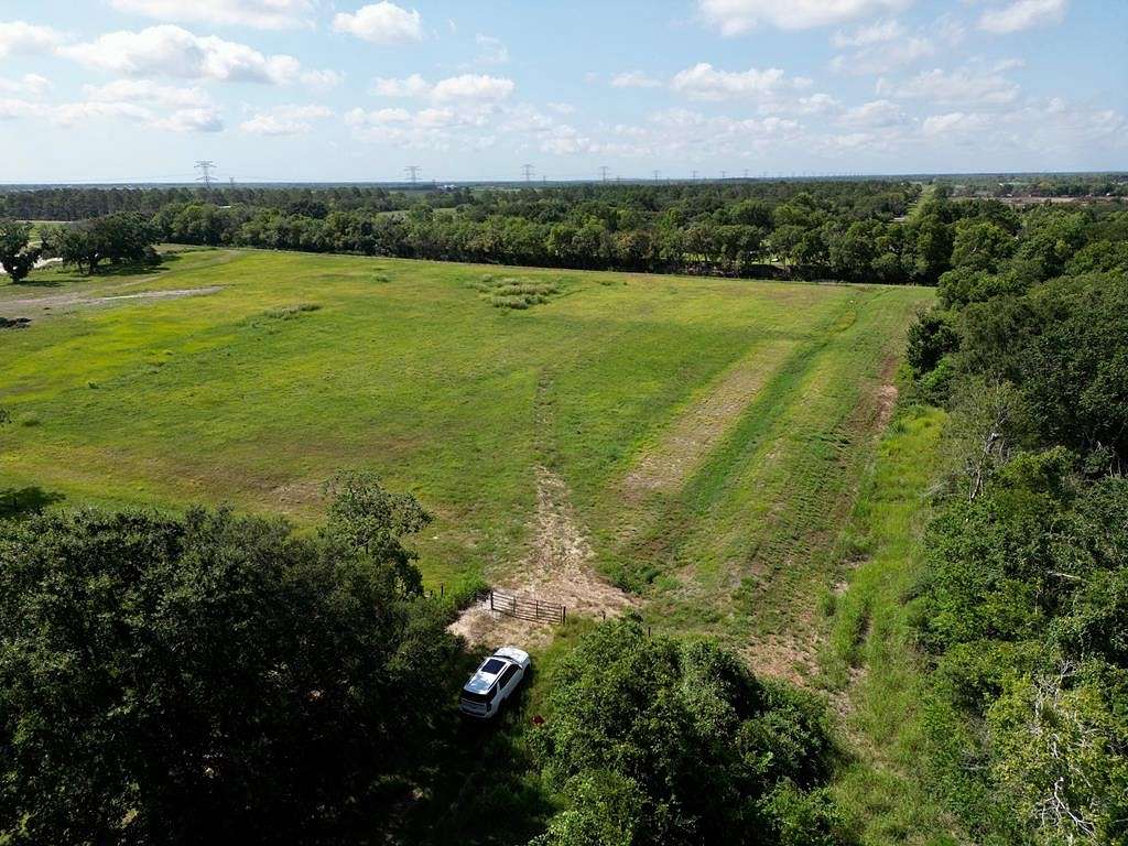 4 Acres of Land for Sale in Angleton, Texas